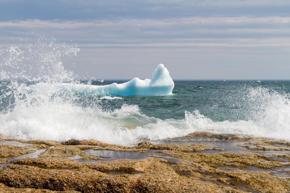 Free Image of Coastal Icebergs 