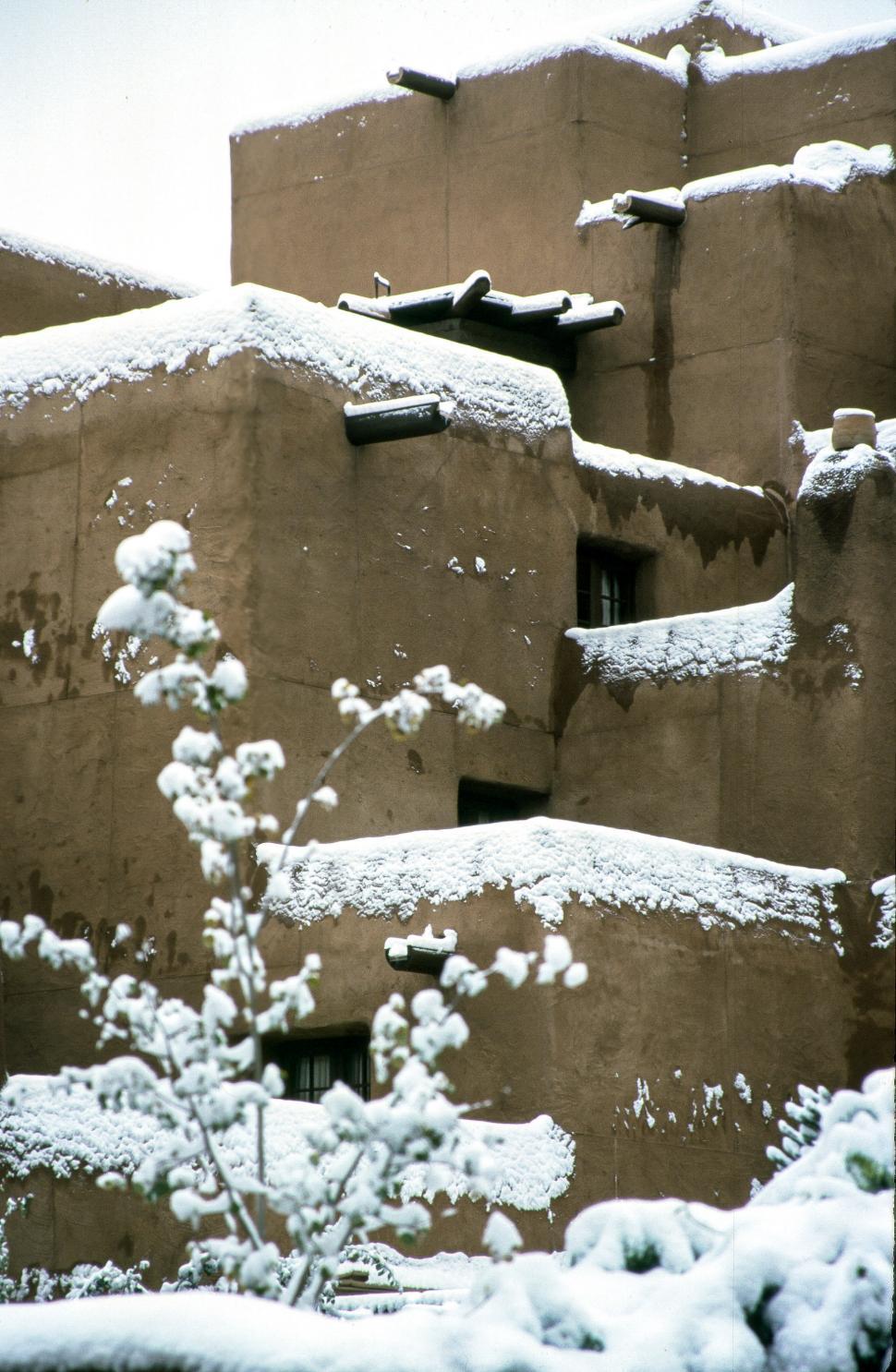 Free Image of Snowfall on Pueblo 