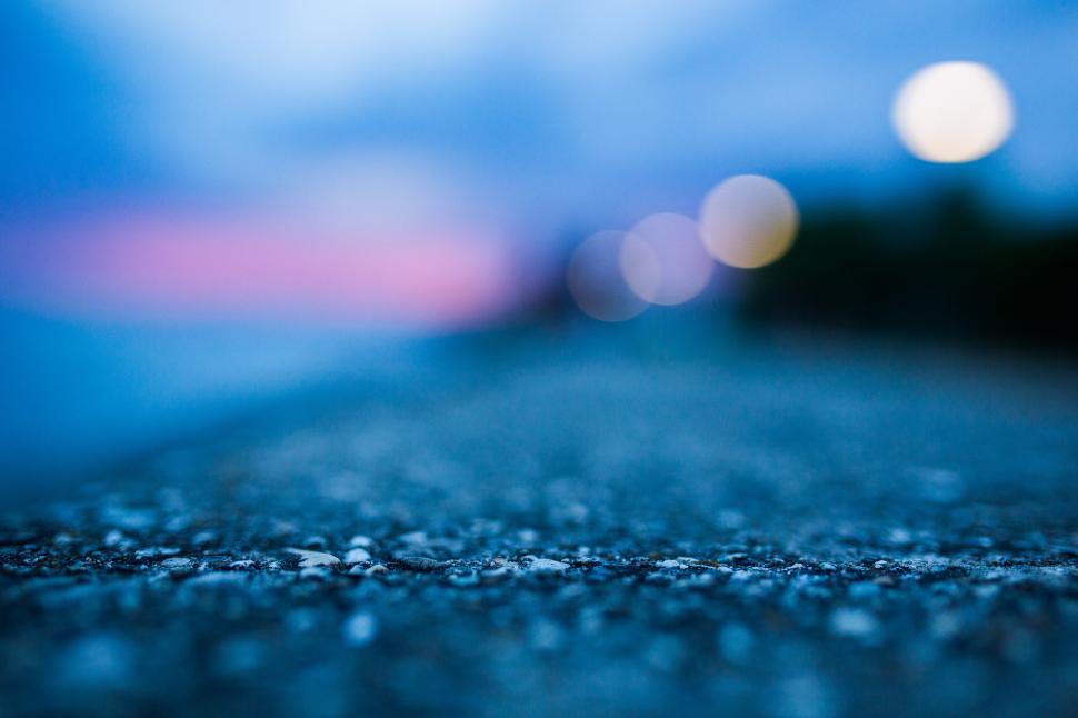 Free Image of Blurry Street Scene With Background Blur 