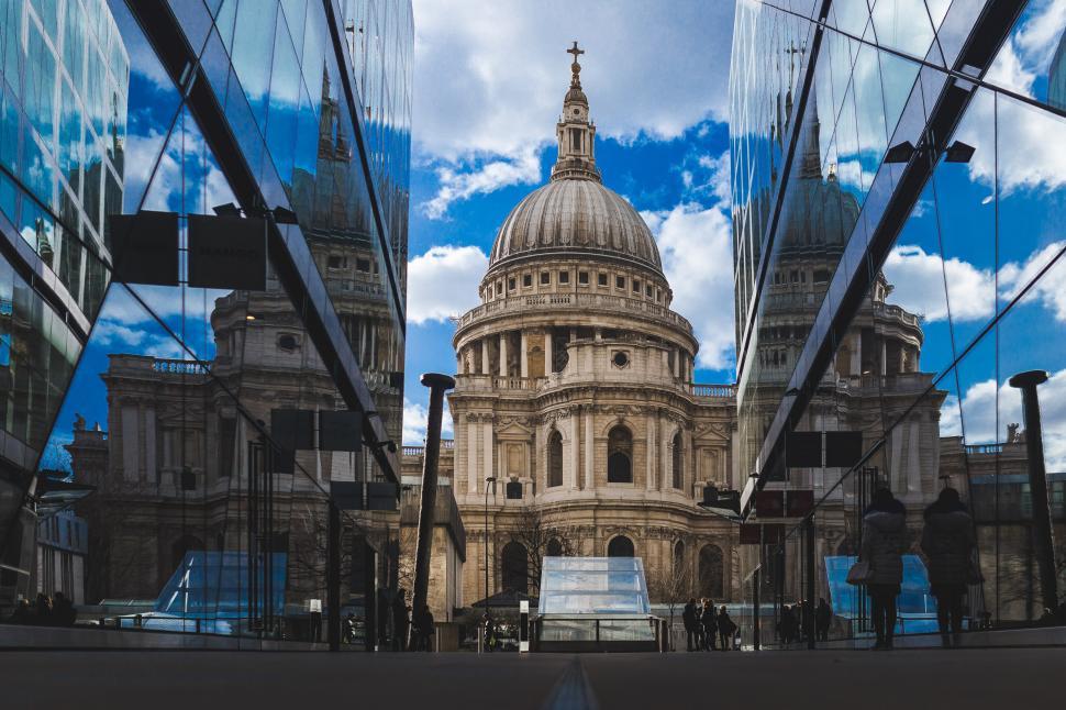 Free Image of Reflection of the Dome of St Pauls Cathedral 