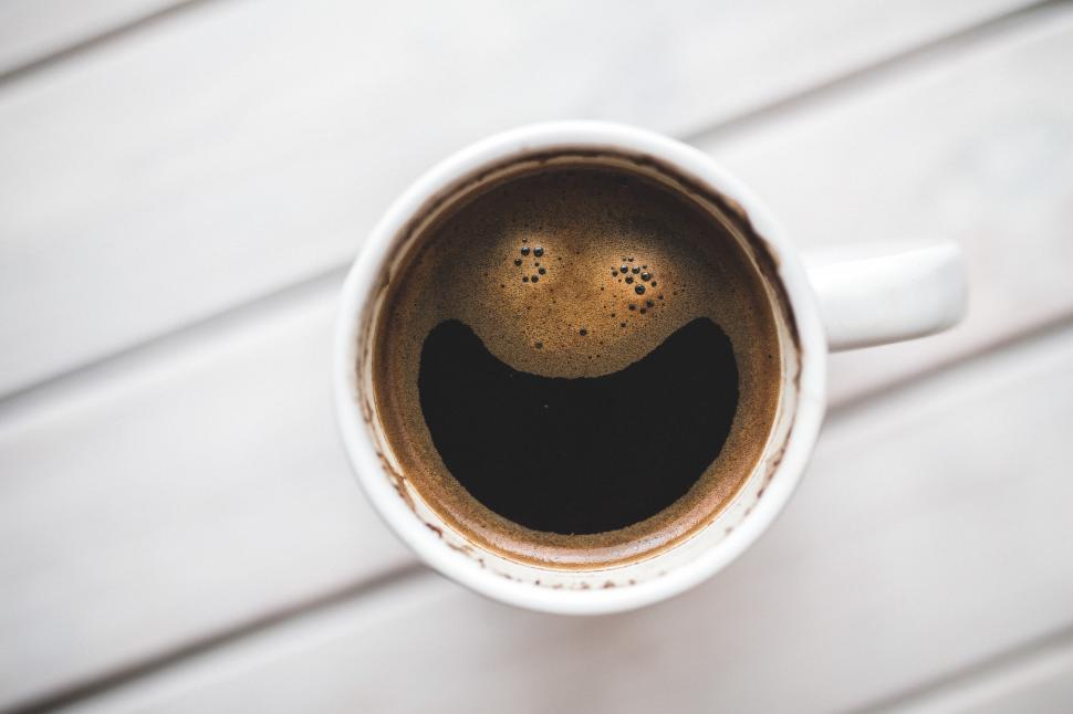 Free Image of Coffee Cup With Smiley Face 