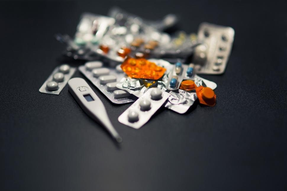 Free Image of Assorted Pills and Scissors 