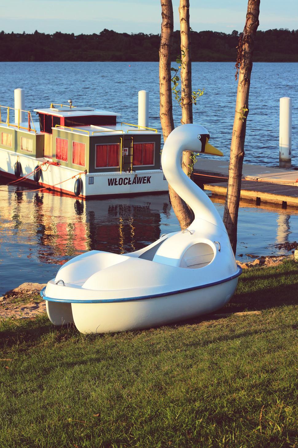 Free Image of Swan Shaped Boat by Lake Shore 