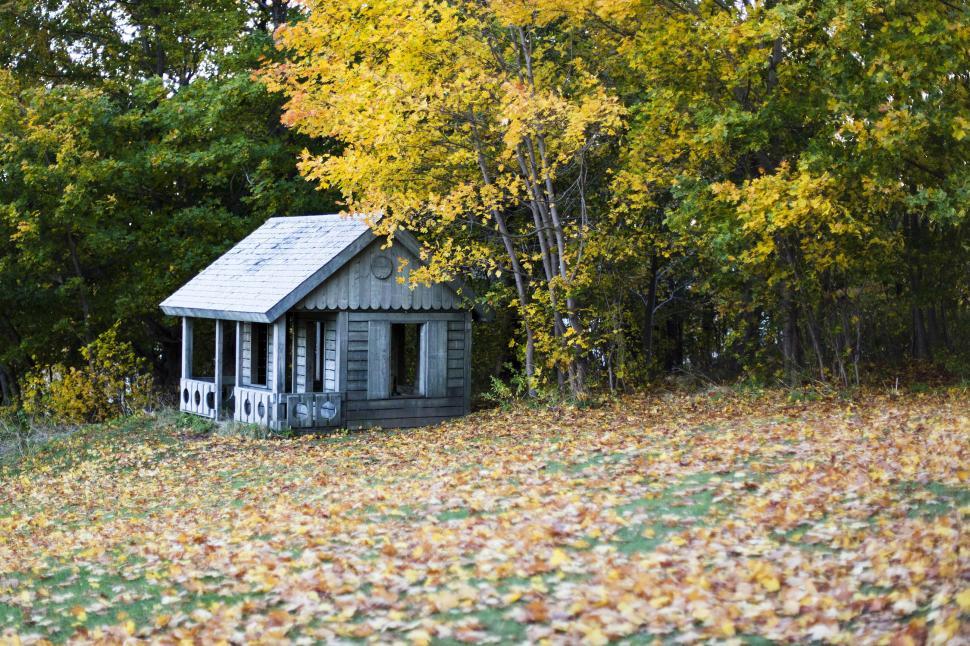 Free Image of Autumn cottage 