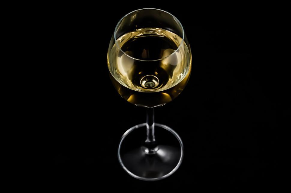 Free Image of Glass of Wine on Table 