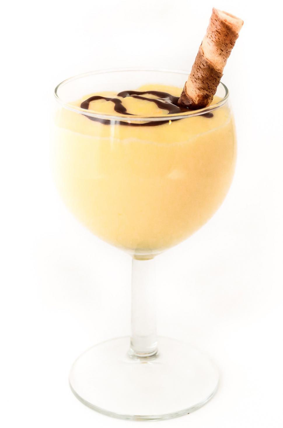 Free Image of Glass With Drink and Cork 