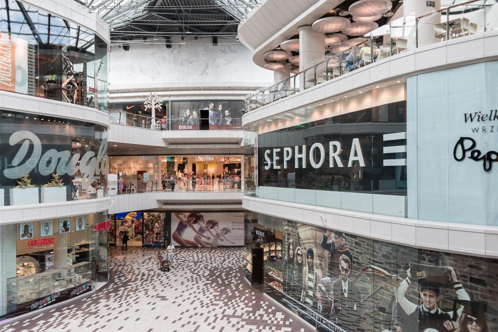 Free Image of Bustling Shopping Center Filled With People 