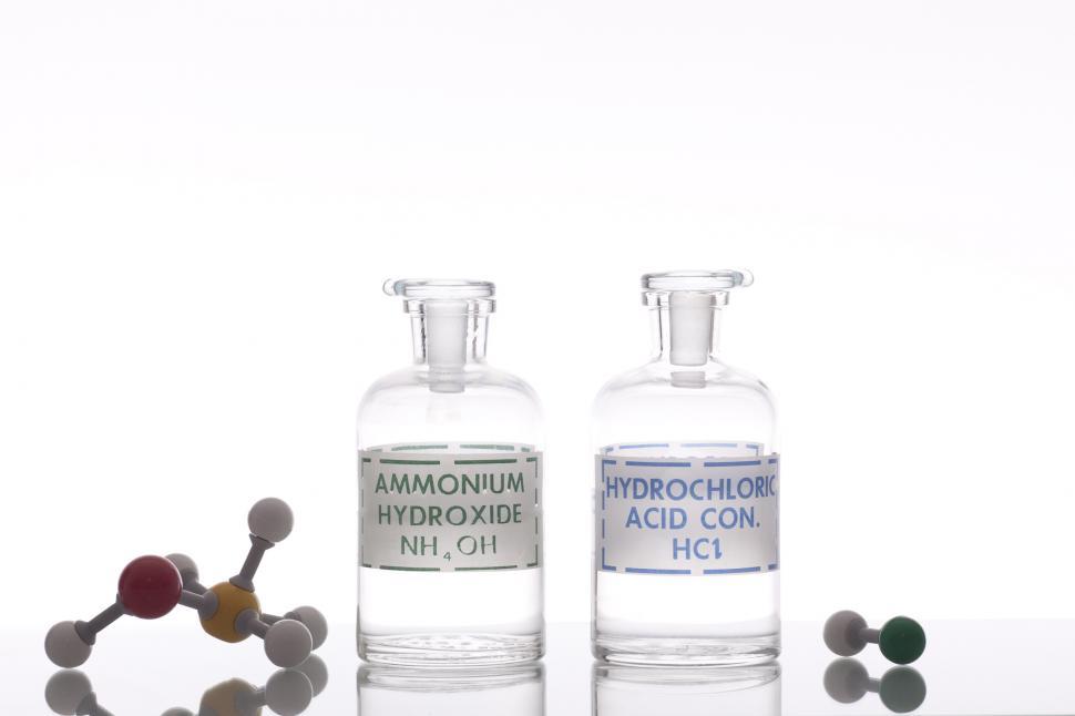 Free Image of Ammonium hydroxide and hydrochloric acid solutions 