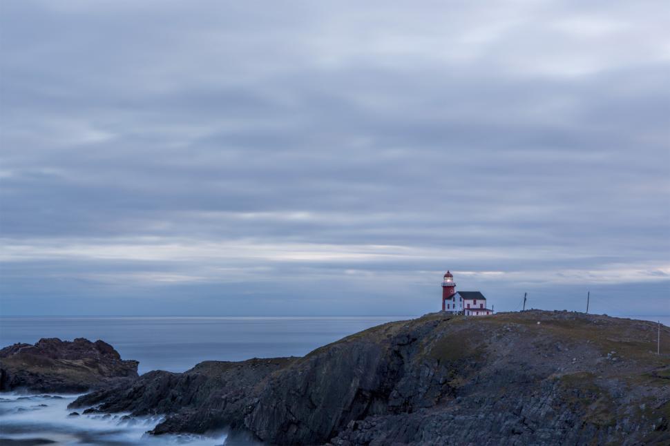 Free Image of Coastline with lighthouse 