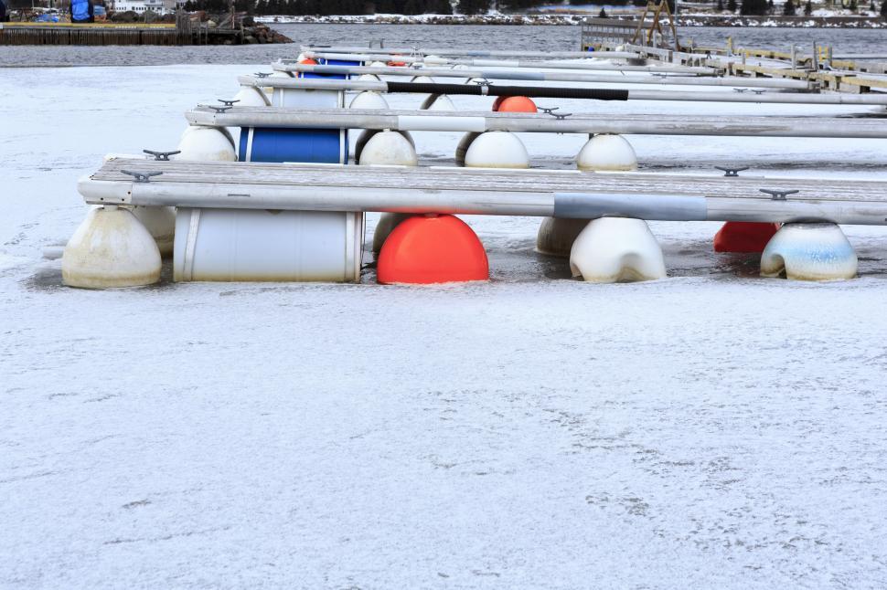 Free Image of Dock at marina in winter 