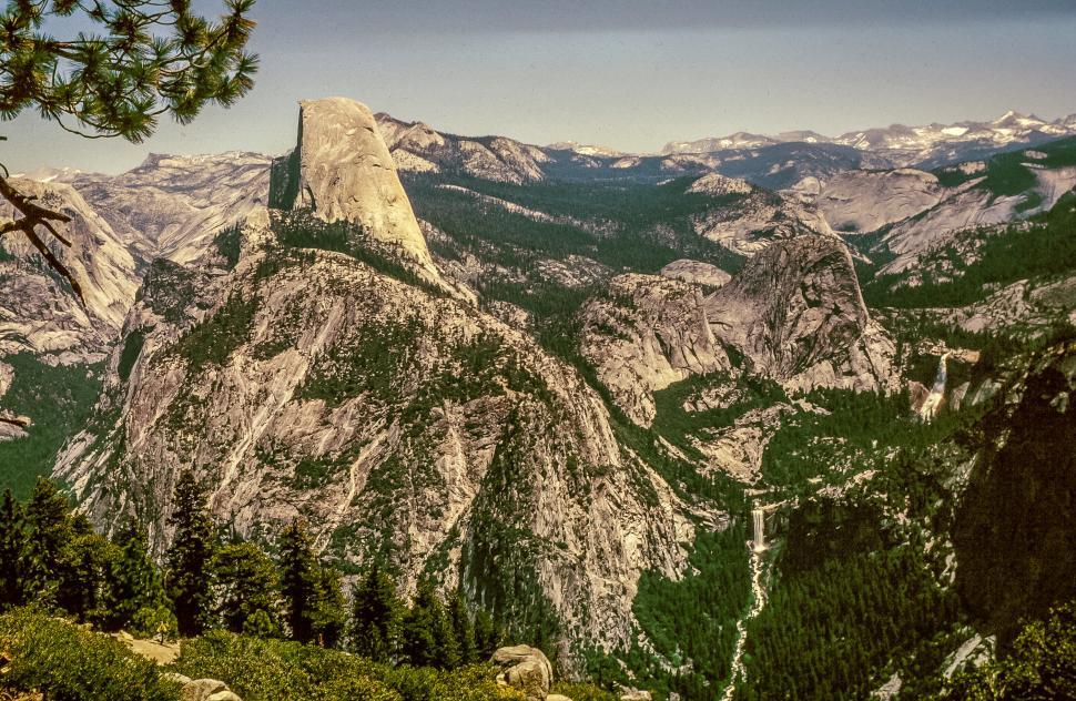 Free Image of Half Dome in Yosemite National Park, California 