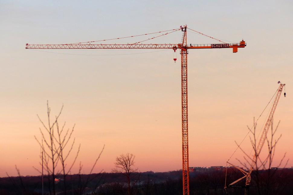 Free Image of Construction Crane At Dawn 