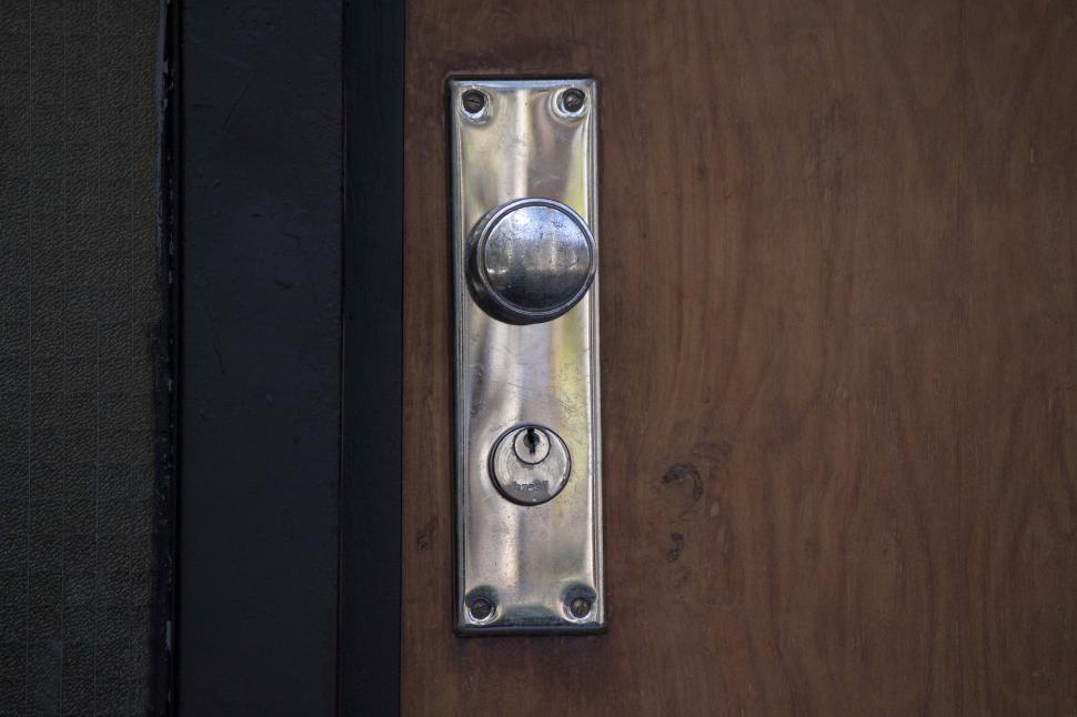 Free Image of Door knob 