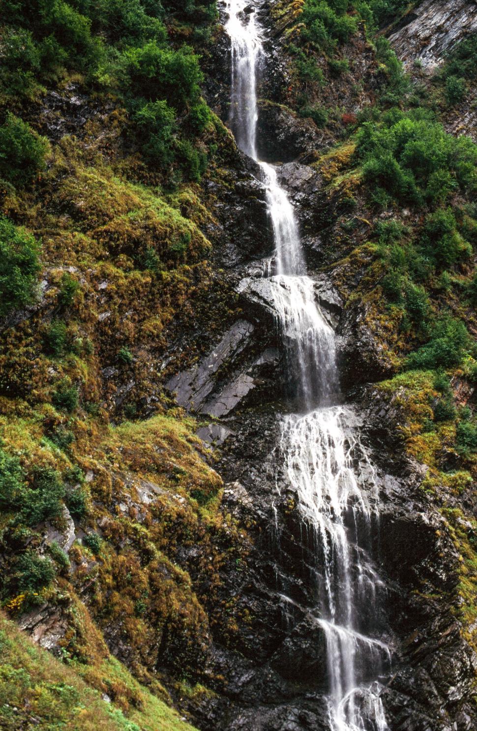 Free Image of Bridal Veil Falls, Alaska 