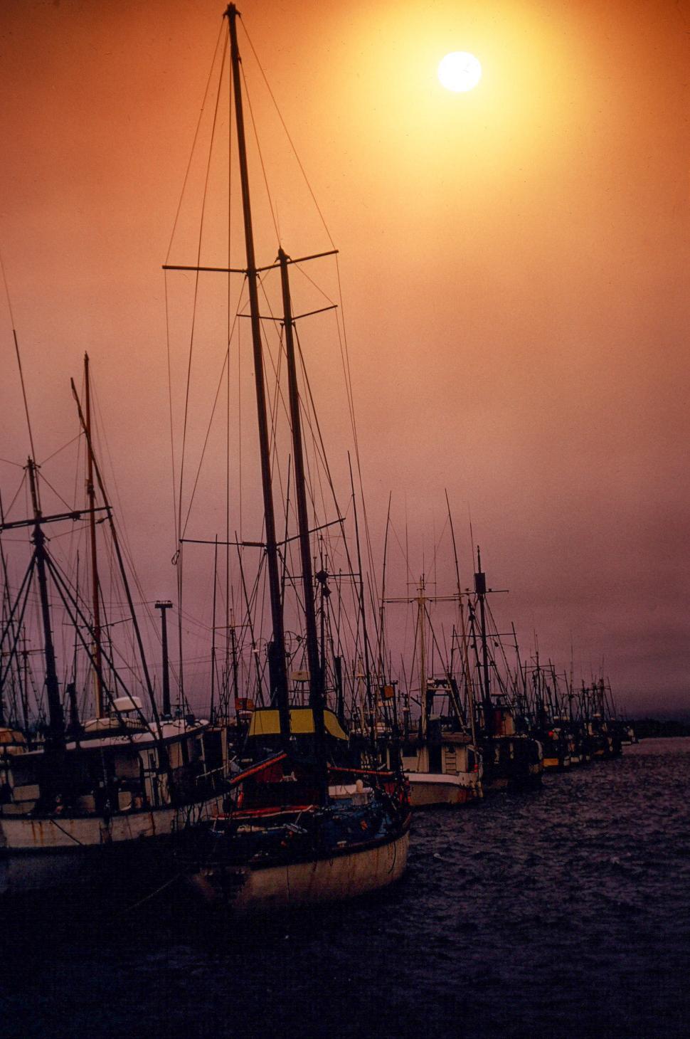 Free Image of Commercial fishing boats 
