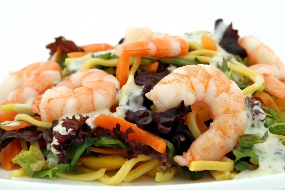 Free Image of White Plate With Pasta and Shrimp 