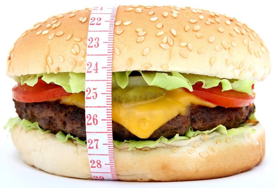 Free Image of Hamburger With Measuring Tape 