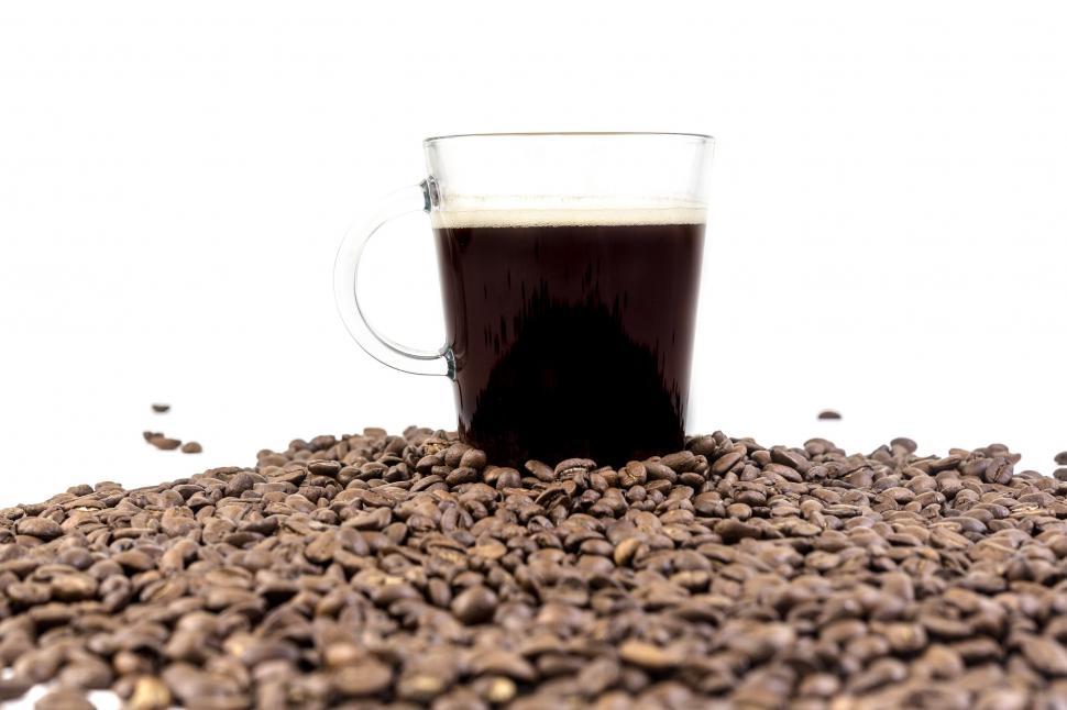 Free Image of Cup Of Coffee With Beans 