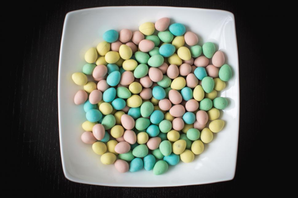 Free Image of Chocolate Easter Mini Eggs 