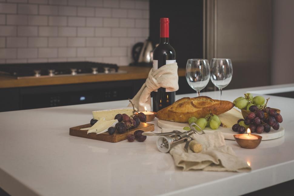 Free Image of Wine And Cheese Pairing 