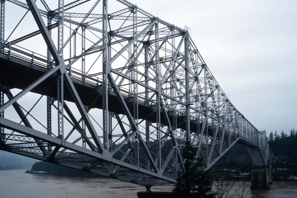 Free Image of Large steel bridge 