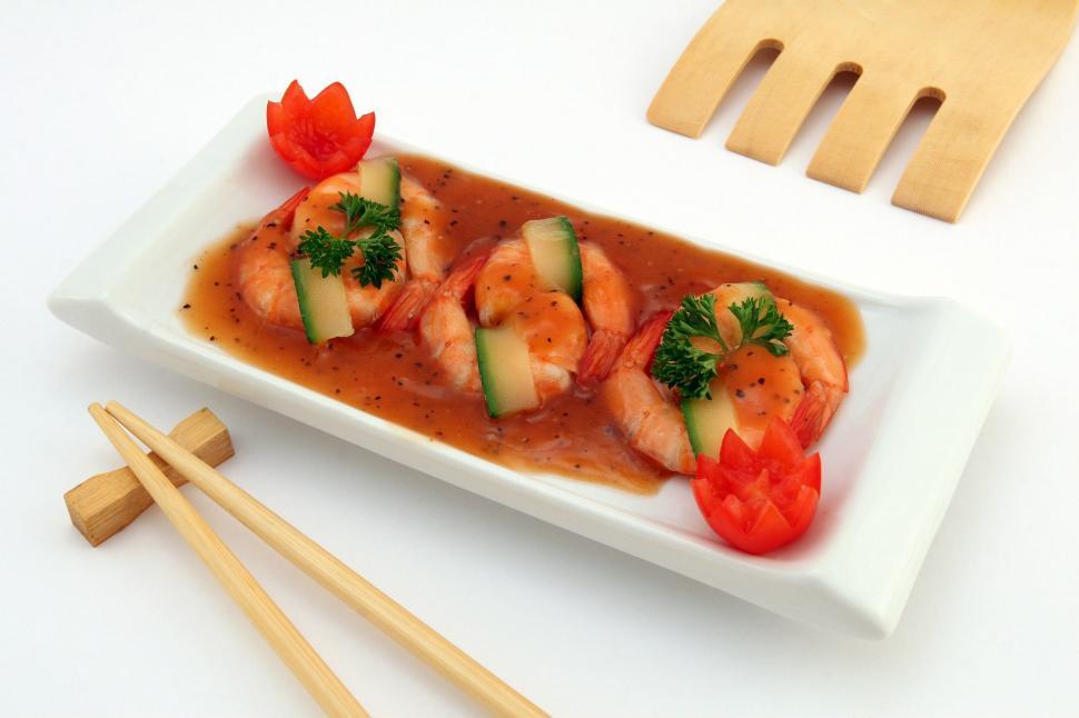 Free Image of White Plate With Shrimp and Veggies 