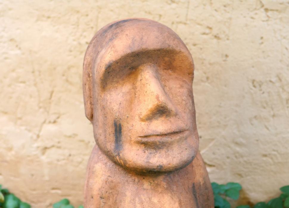 Free Image of Statue of Person With Hat On 