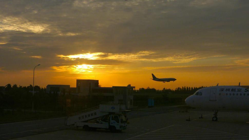 Free Image of Airport at Sunset 