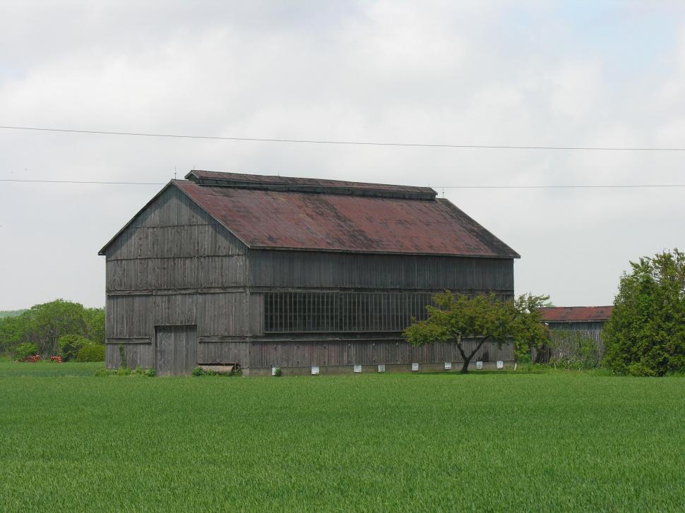 Free Image of Old barn 