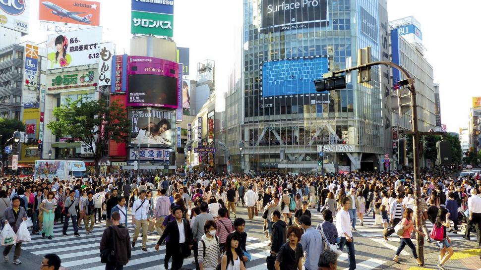 Free Image of Japan City crowds 