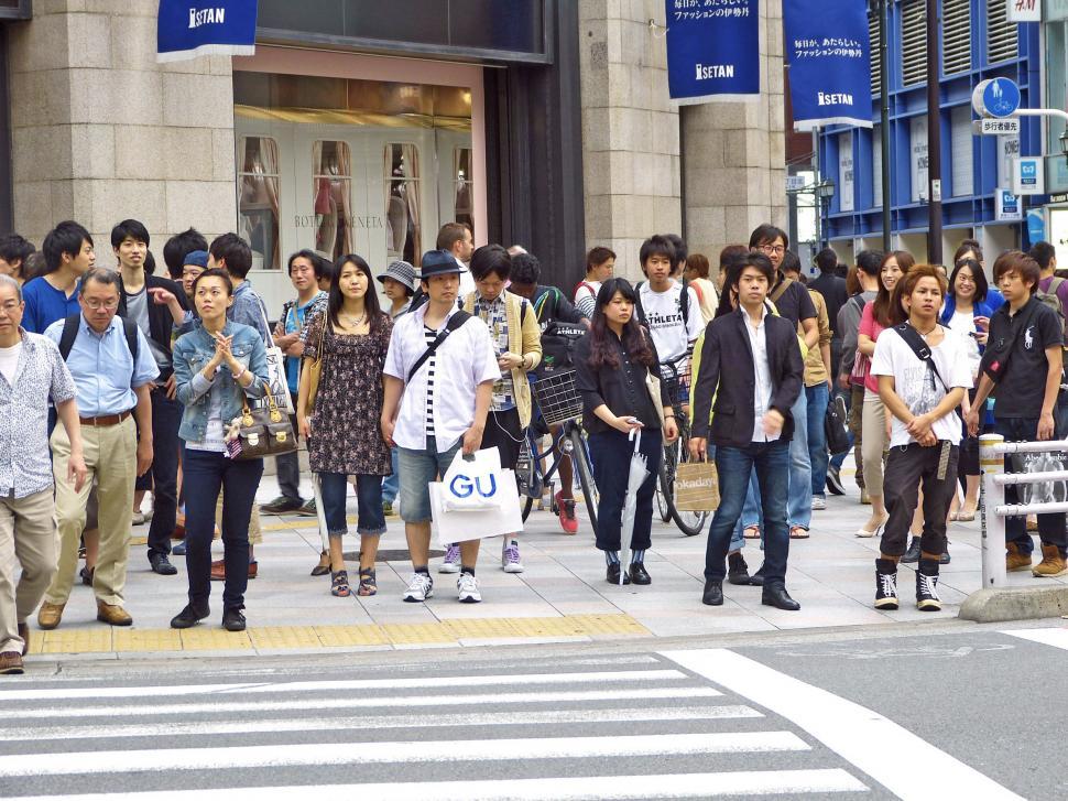 Free Image of Busy Japanses City 