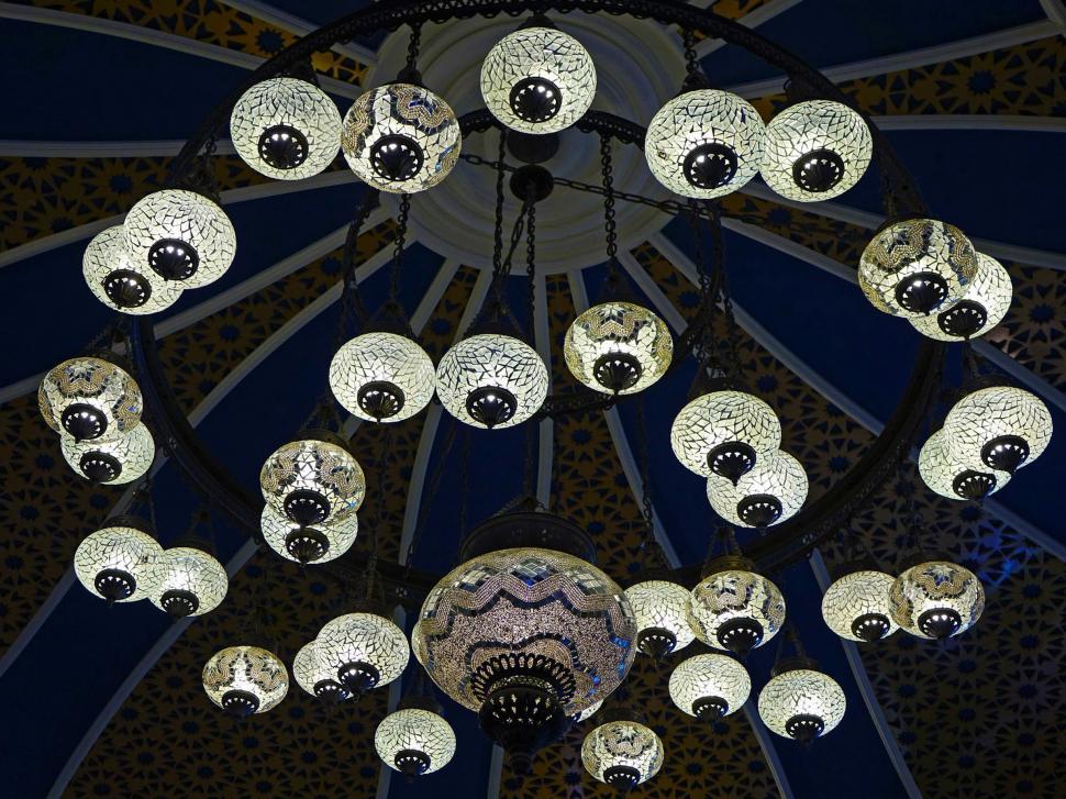 Free Image of Chandelier - Chinese Lanterns 