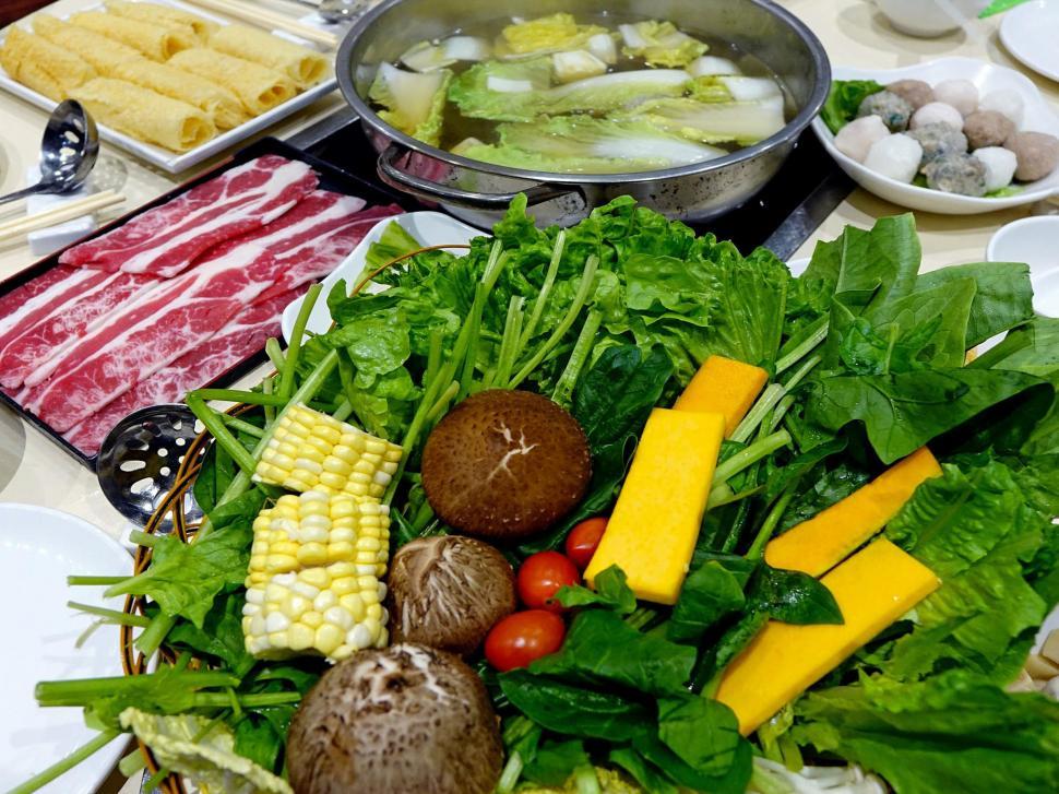 Free Image of Steamboat meal 