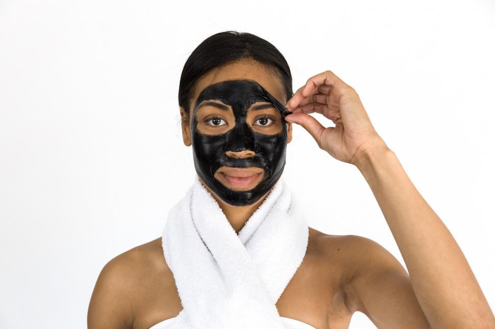 Free Image of Peel Off Face Mask 