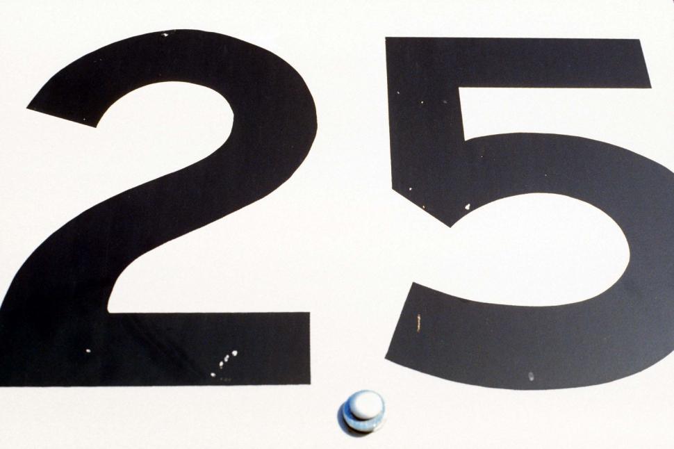 Free Image of numbers sign speed limit twenty five 25 bolt black traffic control 
