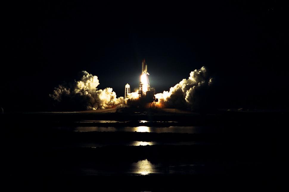 Free Image of Space Shuttle Launching Into Night Sky 