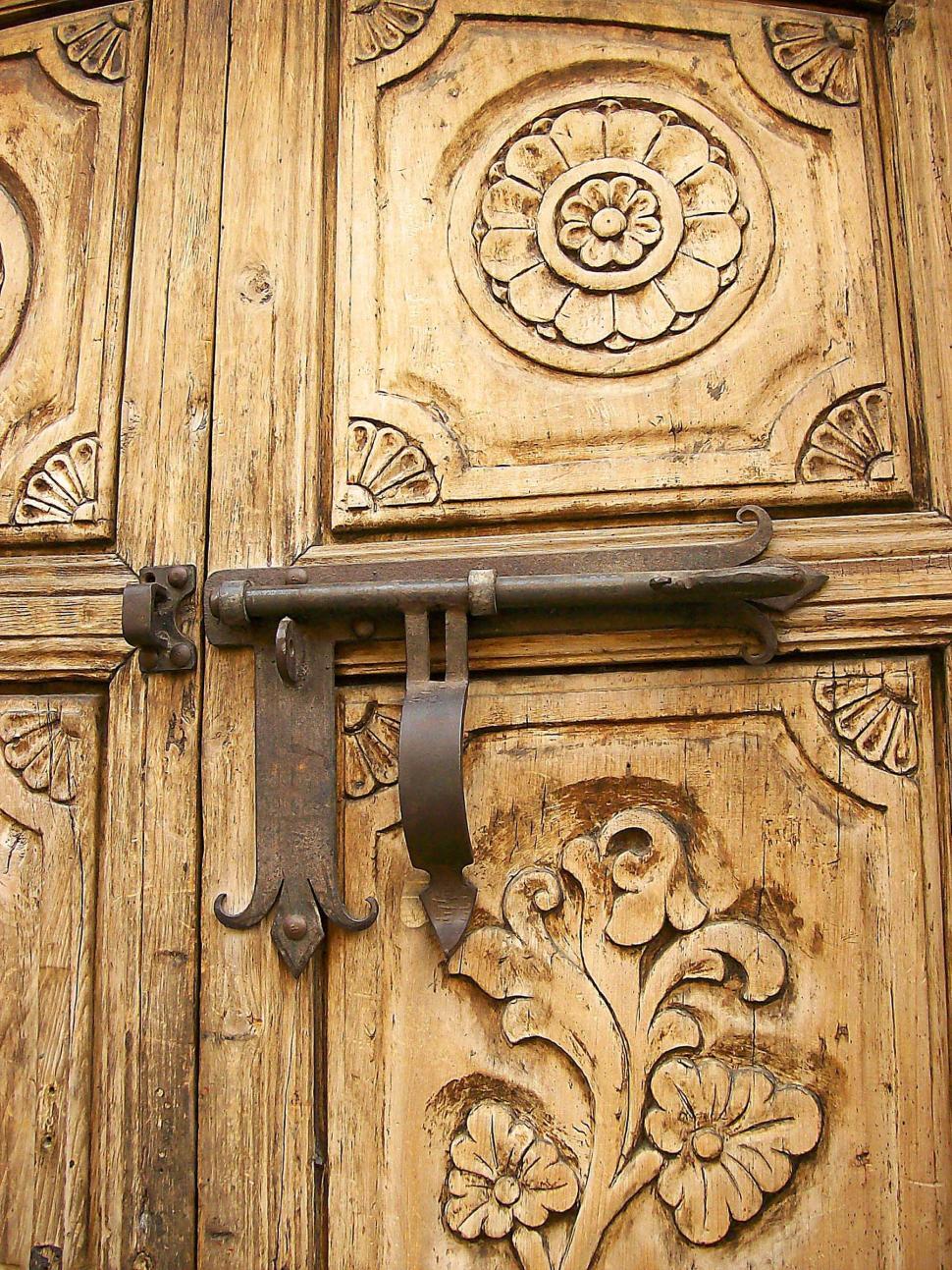 Free Image of Carved Wood Door 