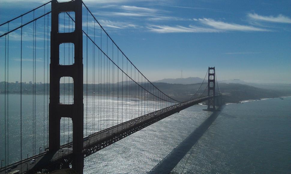 Free Image of The Iconic Golden Gate Bridge in San Francisco, California 
