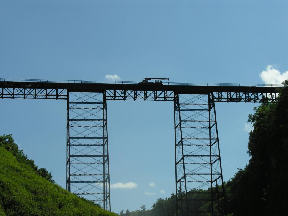 Free Image of Truck on a train bridge 