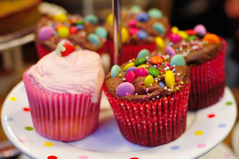 Free Image of Plate of Cupcakes With Candy Toppings 