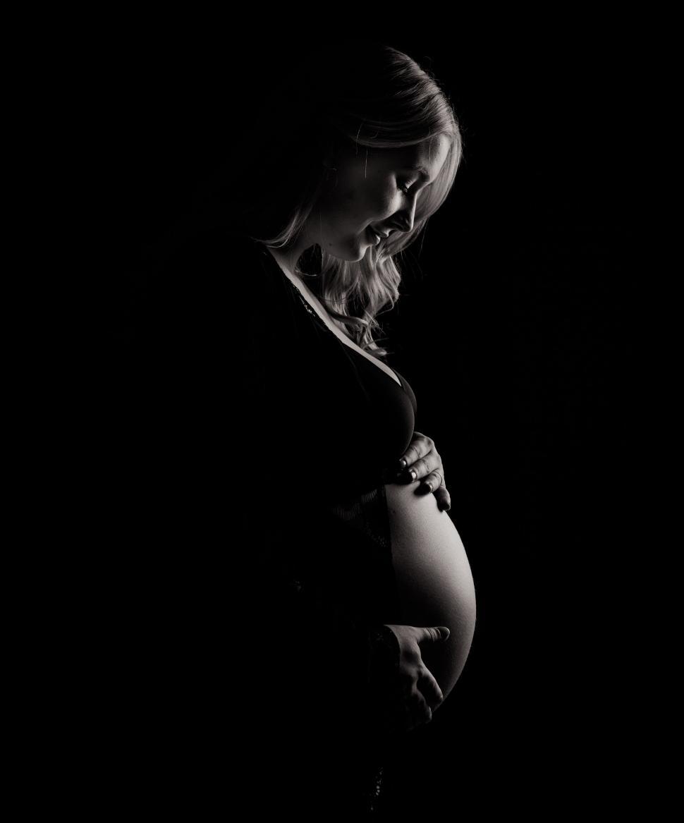 Free Image of Pregnant Woman in Black and White 
