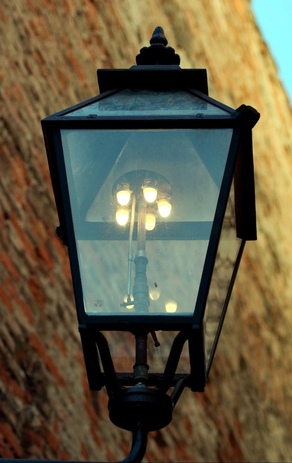 Free Image of Gas lamp 