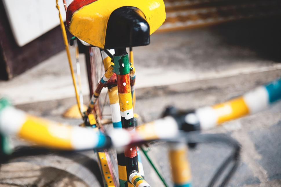 Free Image of Close Up of a Bike With Yellow Seat 