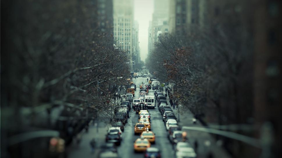 Free Image of Busy City Street Filled With Traffic 