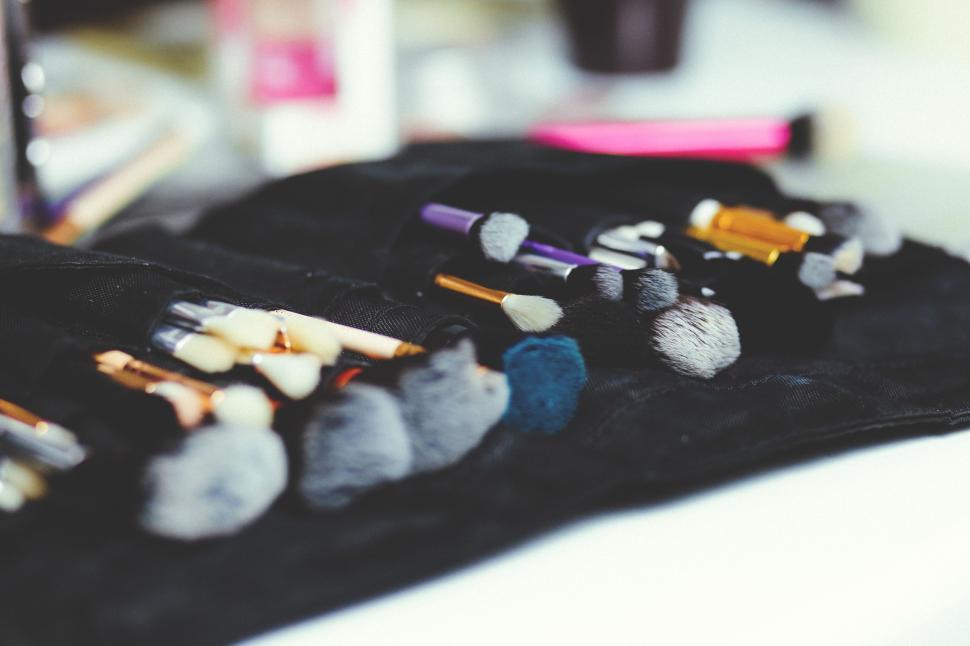 Free Image of Assorted Artist Brushes Arranged on Table 