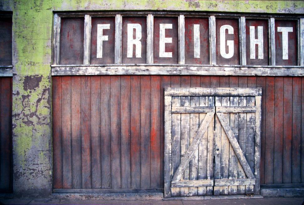 Free Image of Freight doors 