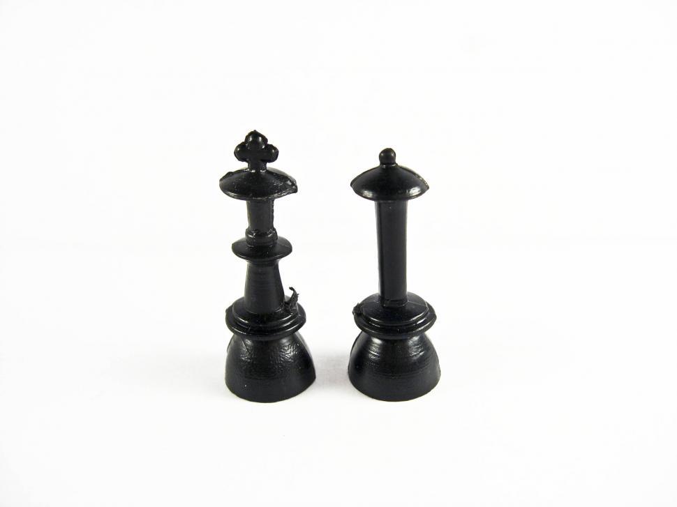 Free Image of two chess figurines 