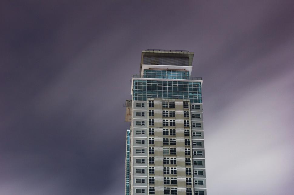Free Image of Tall Building Reaching Into Sky 