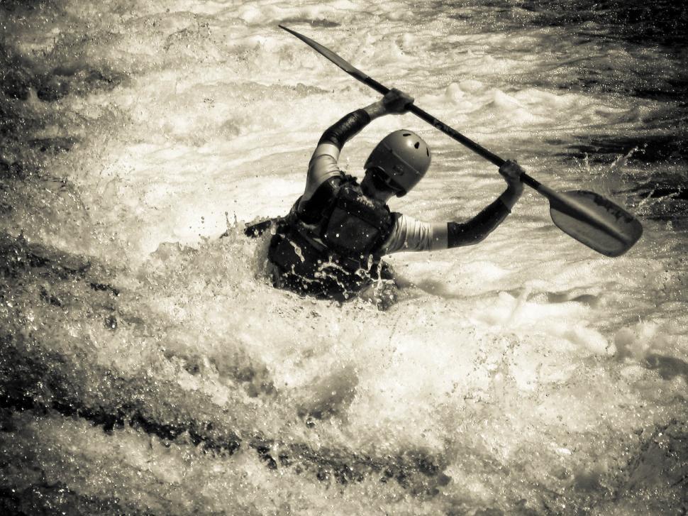 Free Image of Man in kayak 
